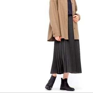 ACCORDION PLEATED SKIRT